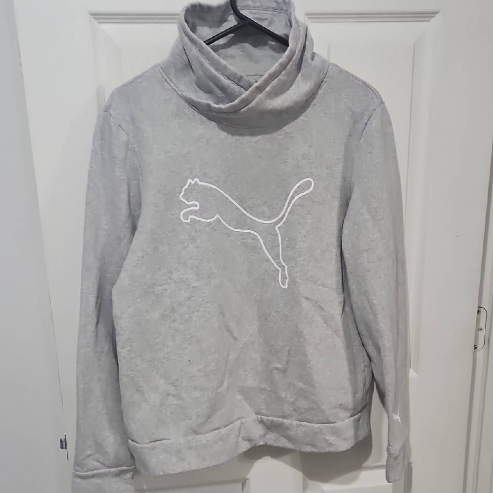 Puma Light Gray Cowl Neck Pullover Size Large